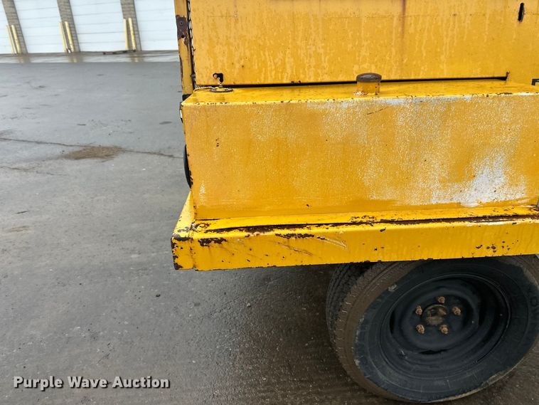 image for item FK1723 Roscoe RB-38 sweeper