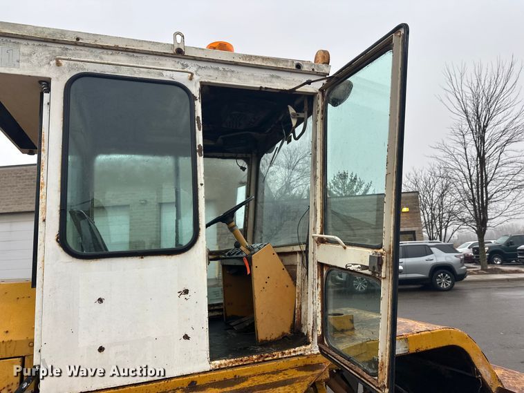 image for item FK1723 Roscoe RB-38 sweeper