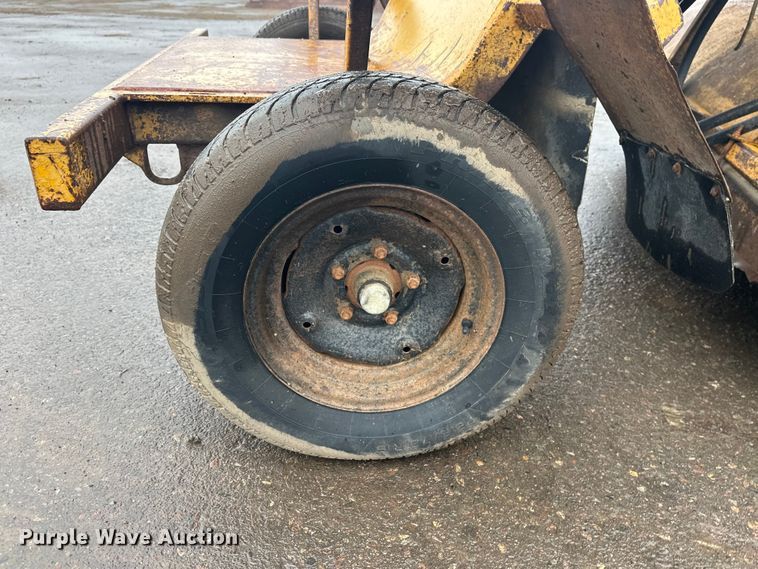 image for item FK1723 Roscoe RB-38 sweeper