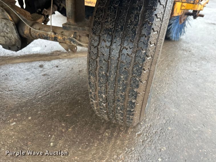 image for item FK1723 Roscoe RB-38 sweeper