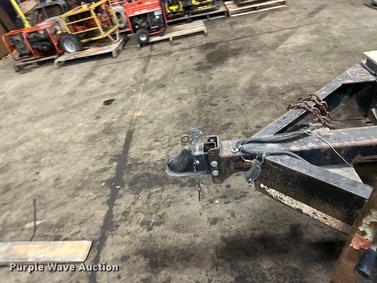 image for item FK1724 Whisperwatt DCA-45SSIU3 generator