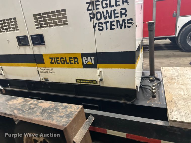 image for item FK1724 Whisperwatt DCA-45SSIU3 generator