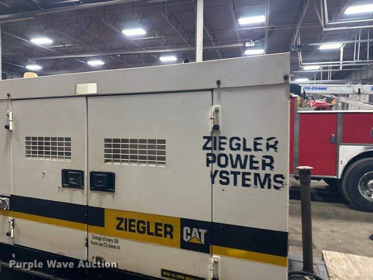 image for item FK1724 Whisperwatt DCA-45SSIU3 generator