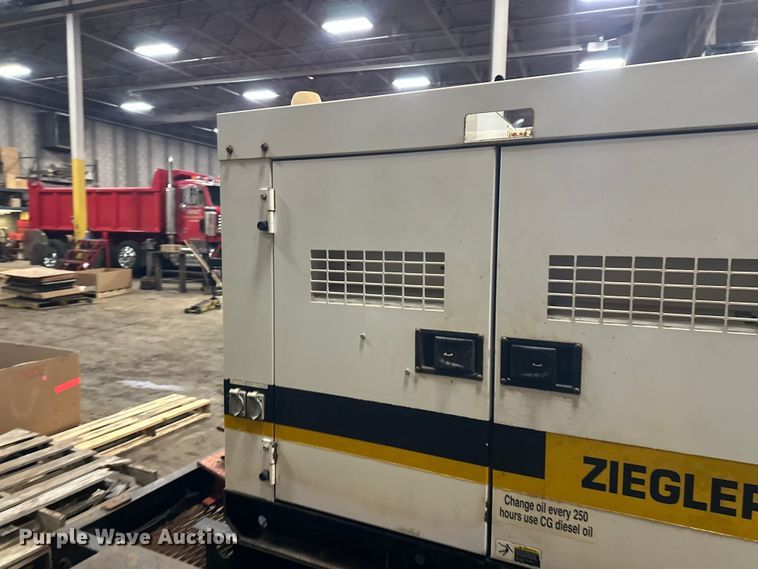 image for item FK1724 Whisperwatt DCA-45SSIU3 generator