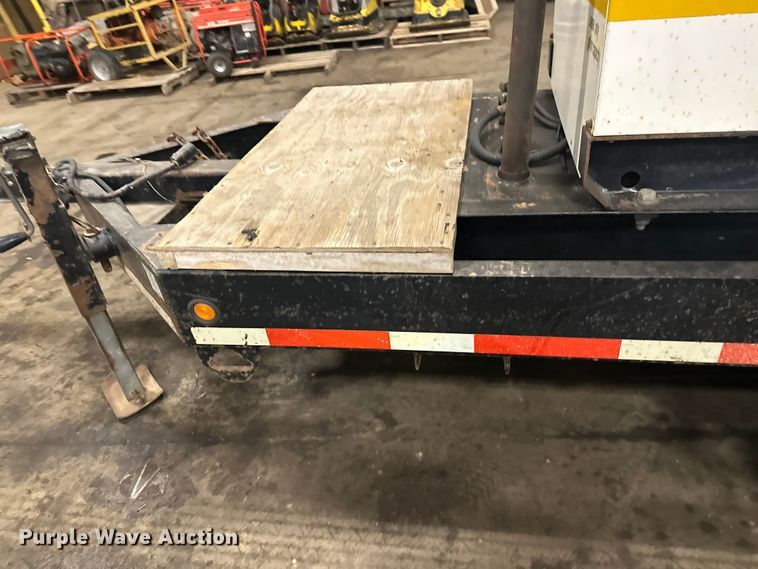 image for item FK1724 Whisperwatt DCA-45SSIU3 generator