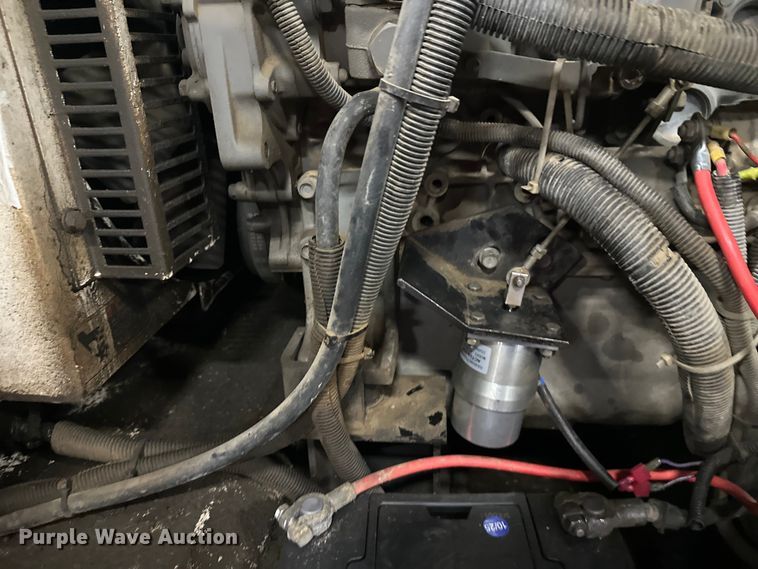 image for item FK1724 Whisperwatt DCA-45SSIU3 generator