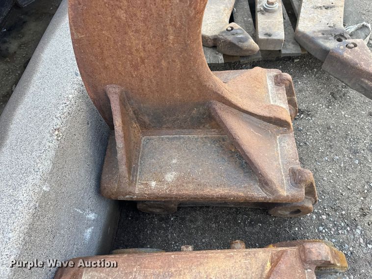 image for item FK1732 Ripper tooth