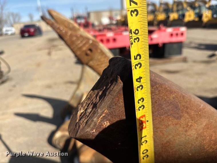 image for item FK1734 Ripper tooth