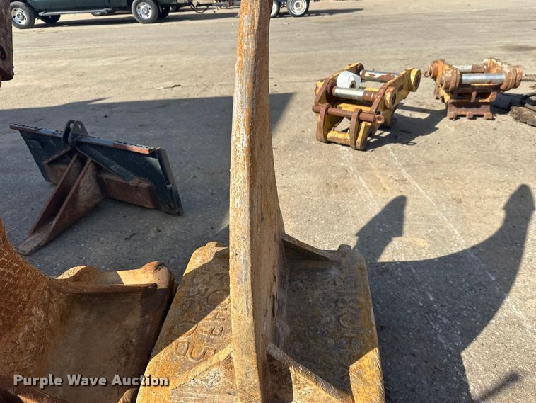 image for item FK1735 Ripper tooth