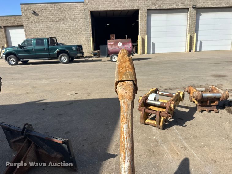 image for item FK1735 Ripper tooth