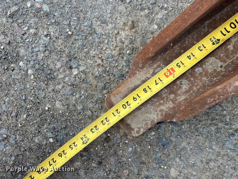 image for item FK1736 Skid steer pry bar attachment