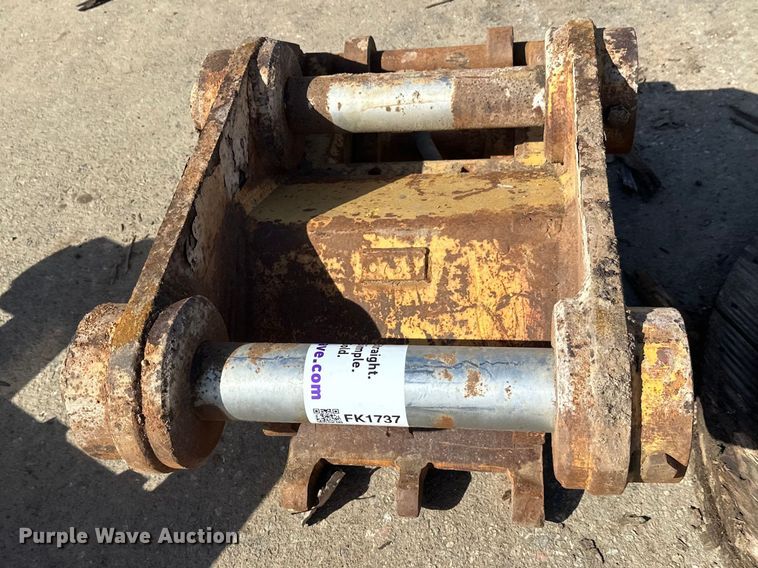 image for item FK1737 Excavator quick coupler