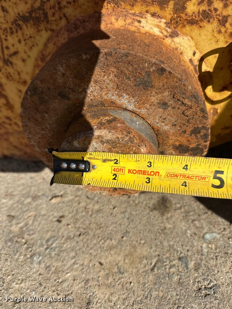 image for item FK1737 Excavator quick coupler