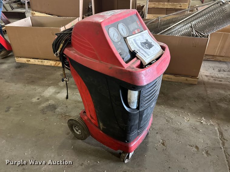 image for item FK1740 Snap-on EEAC325A AC reclaimer