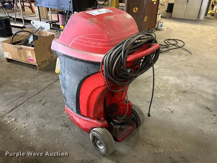 image for item FK1740 Snap-on EEAC325A AC reclaimer