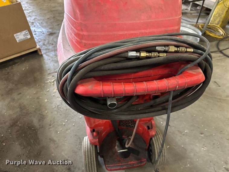 image for item FK1740 Snap-on EEAC325A AC reclaimer