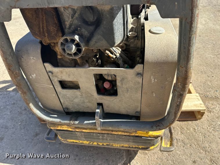 image for item FK1746 2012 Wacker Neuson Vibroplate DPU 6555HE plate compactor