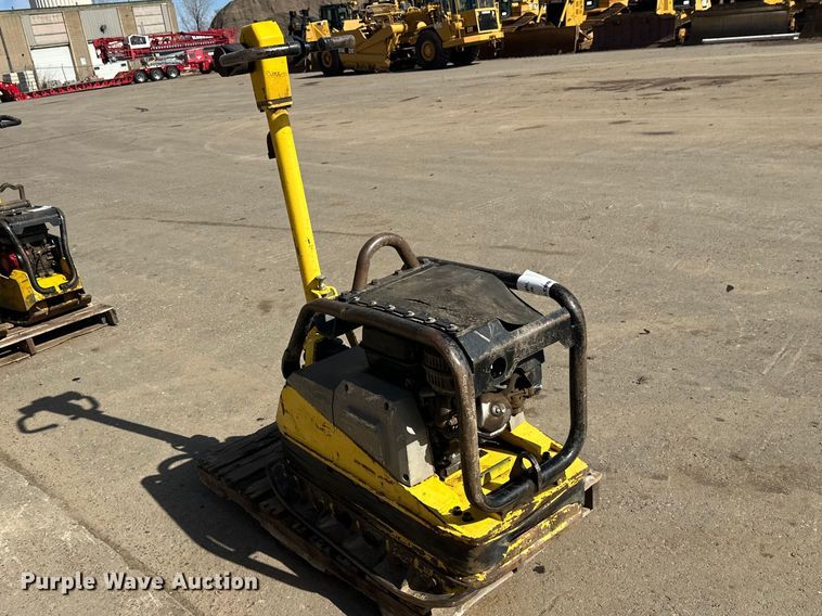 image for item FK1747 2008 Wacker Neuson BPU 3545A plate compactor