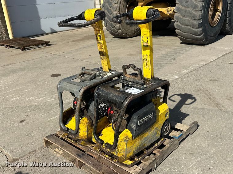 image for item FK1748 (2) Wacker Neuson plate compactors
