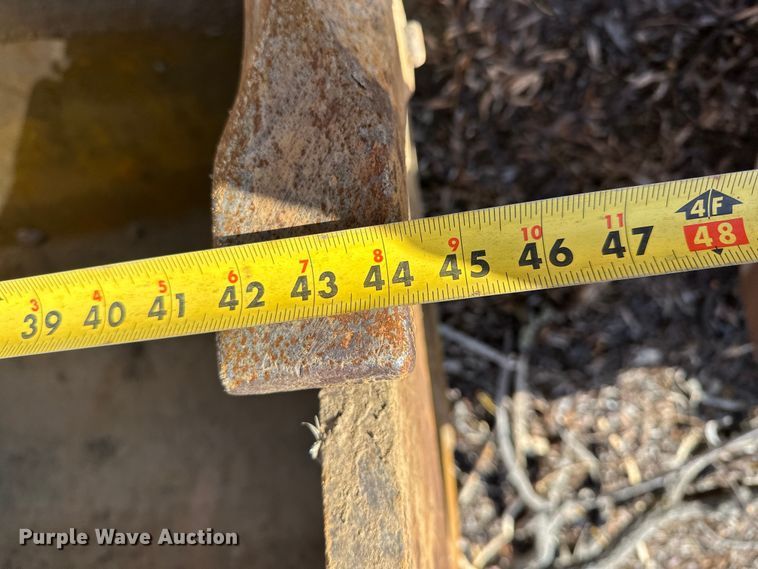 image for item FK1750 Caterpillar excavator bucket