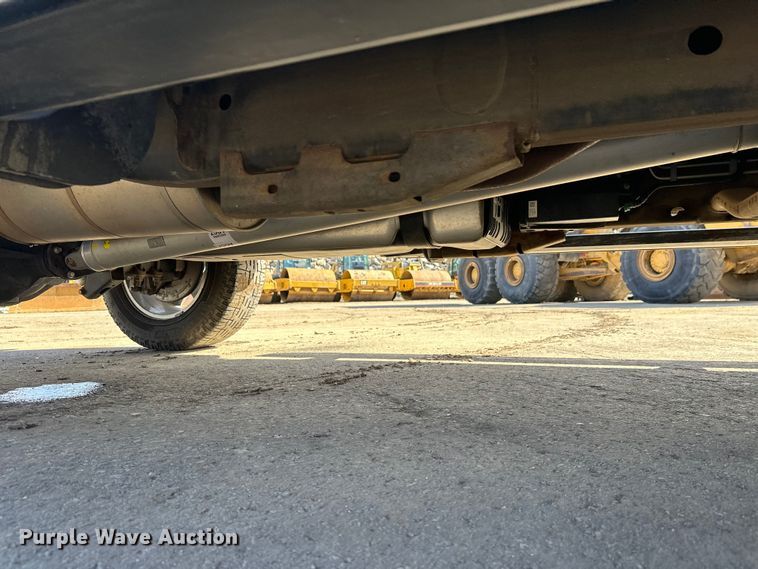 image for item FK1752 2021 Chevrolet Silverado 3500HD Crew Cab pickup truck