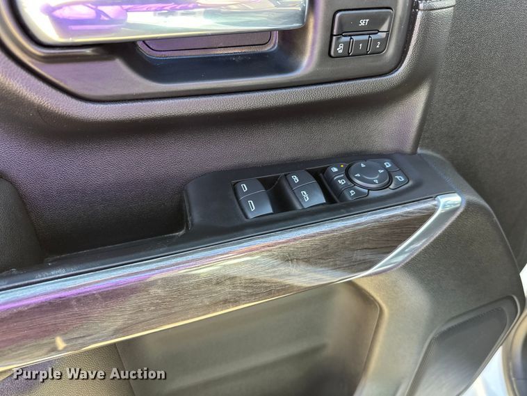 image for item FK1752 2021 Chevrolet Silverado 3500HD Crew Cab pickup truck