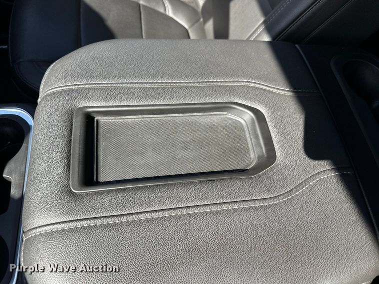 image for item FK1752 2021 Chevrolet Silverado 3500HD Crew Cab pickup truck