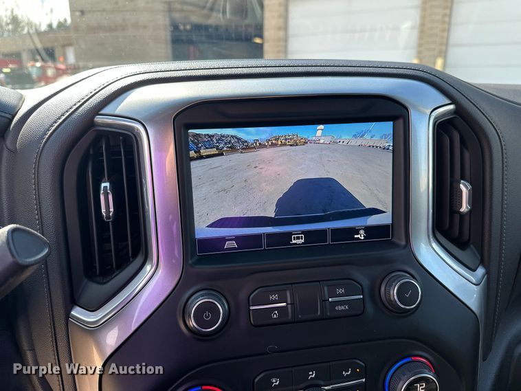 image for item FK1752 2021 Chevrolet Silverado 3500HD Crew Cab pickup truck