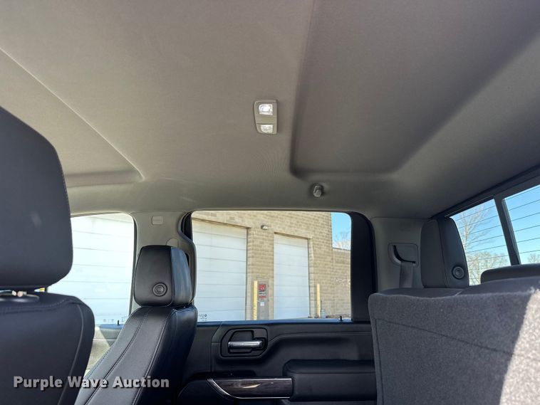 image for item FK1752 2021 Chevrolet Silverado 3500HD Crew Cab pickup truck