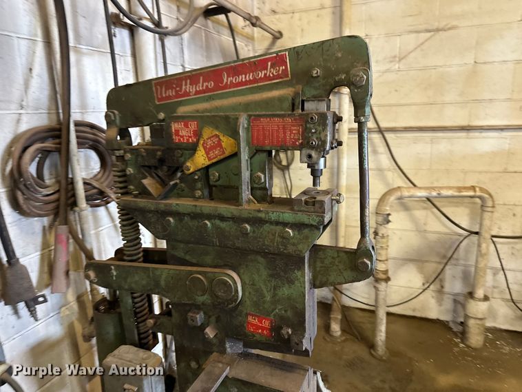 image for item FK1757 Uni-Hydro U1P914 punch machine