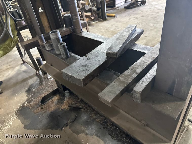 image for item FK1758 Rogers  hydraulic press
