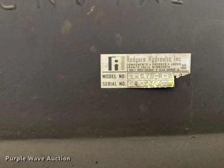 image for item FK1758 Rogers  hydraulic press