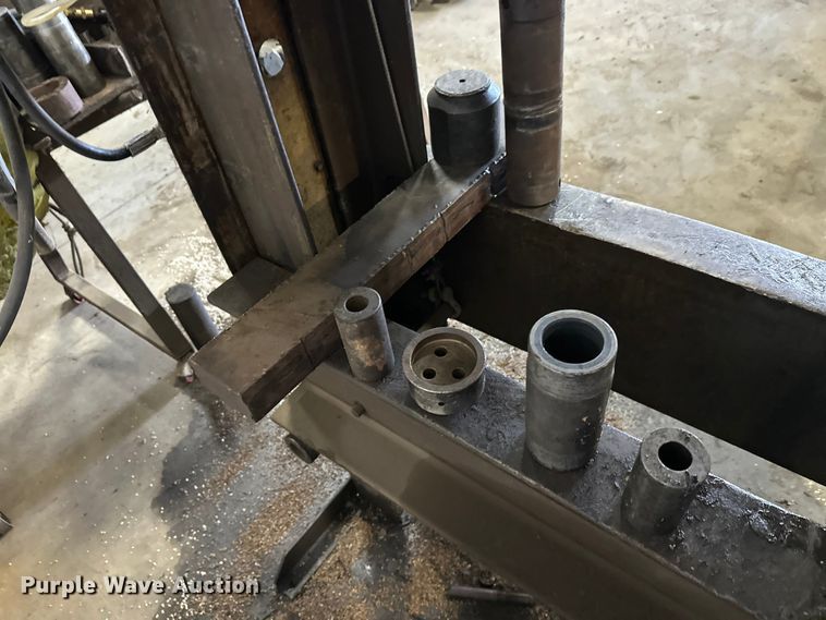 image for item FK1758 Rogers  hydraulic press