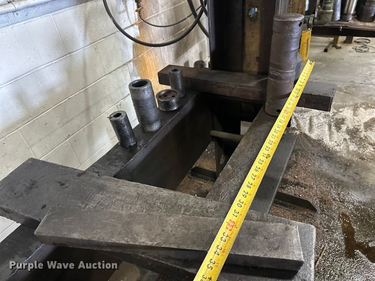 image for item FK1758 Rogers  hydraulic press