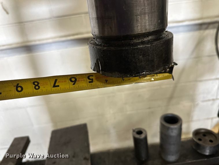 image for item FK1758 Rogers  hydraulic press