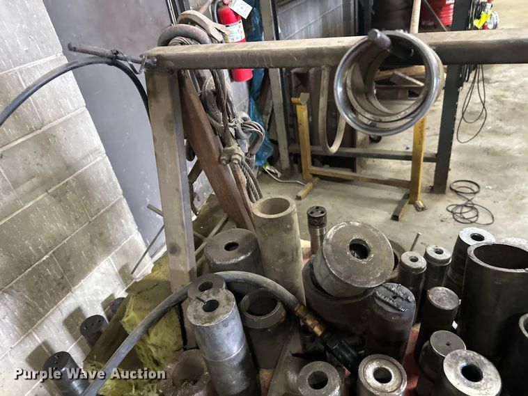 image for item FK1758 Rogers  hydraulic press