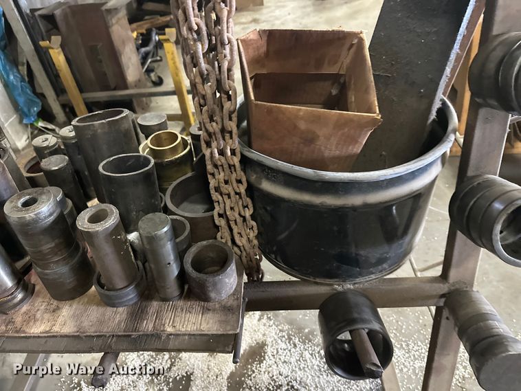 image for item FK1758 Rogers  hydraulic press