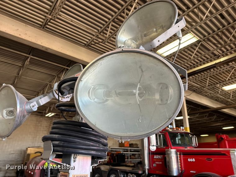 image for item FK1761 Allmand Sho-HD light plant