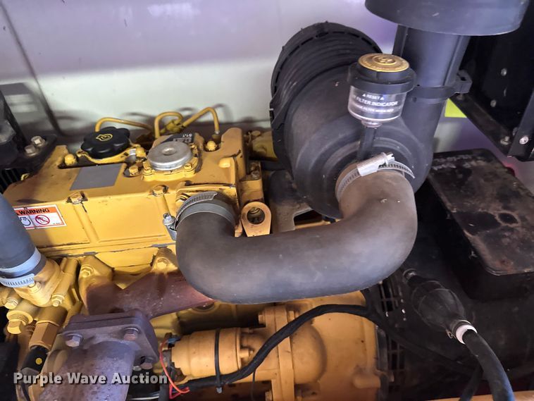 image for item FK1761 Allmand Sho-HD light plant