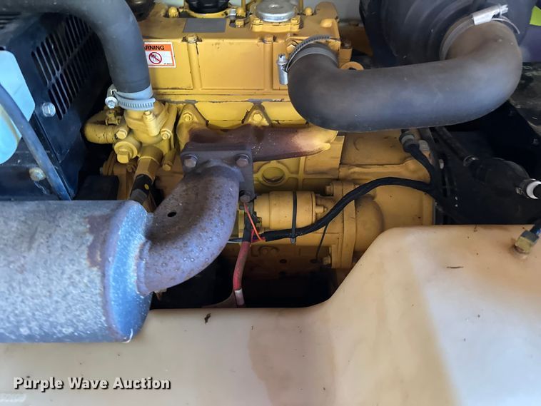 image for item FK1761 Allmand Sho-HD light plant