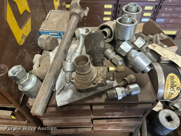 image for item FK1785 Hydraulic hoses and fittings