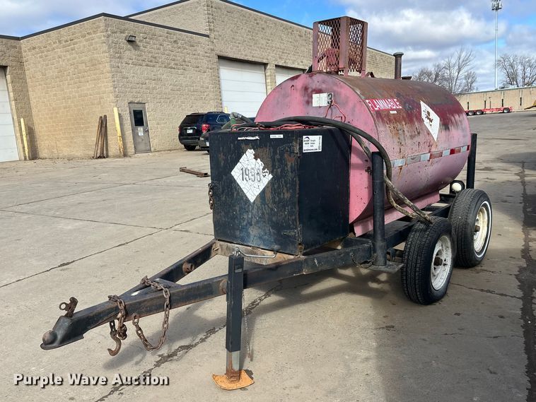 image for item FK1796 Fuel trailer