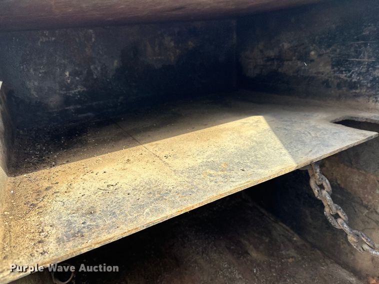 image for item FK1796 Fuel trailer