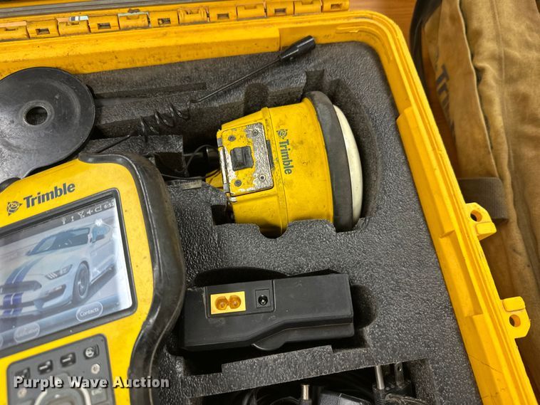 image for item FK1801 Trimble TSC3 surveying equipment