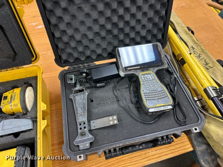 image for item FK1802 Trimble TSC7 surveying equipment