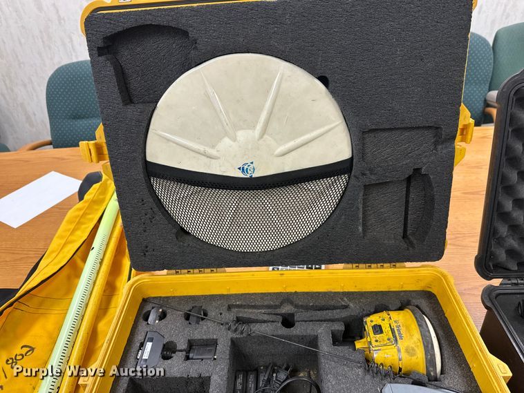 image for item FK1802 Trimble TSC7 surveying equipment