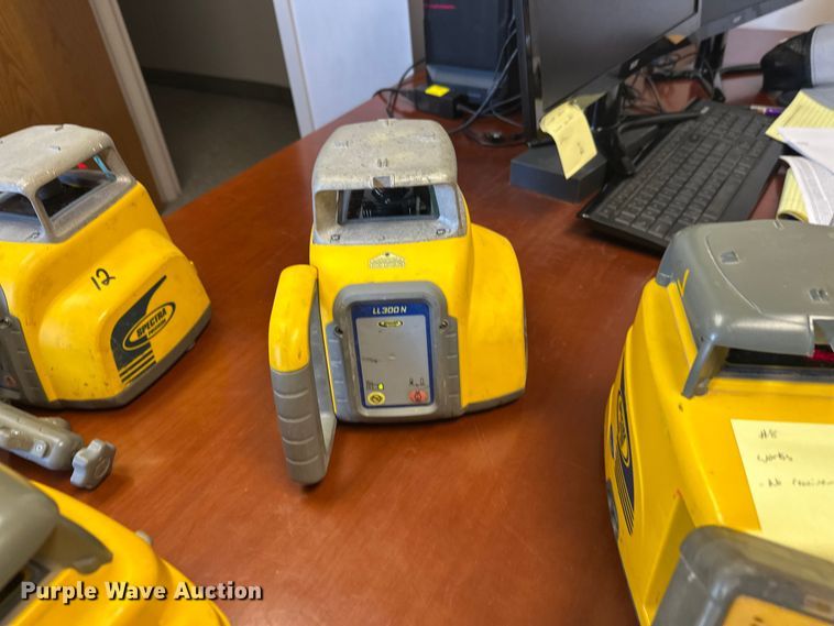 image for item FK1804 (4) Spectra Precision laser levels