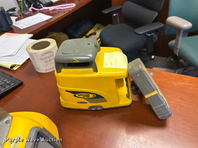 image for item FK1804 (4) Spectra Precision laser levels