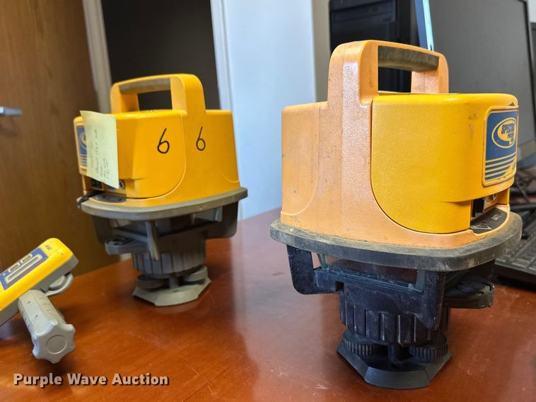 image for item FK1805 Surveying equipment