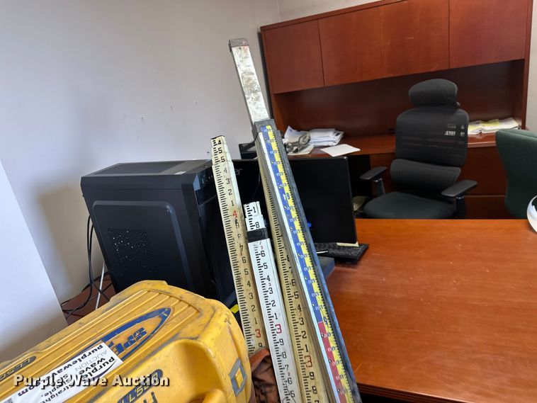 image for item FK1805 Surveying equipment